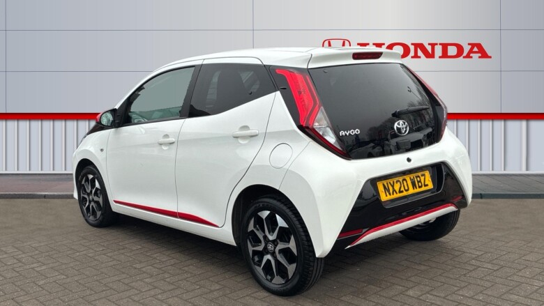 Toyota Aygo 1.0 VVT-i X-Trend 5dr x-shift Petrol Hatchback